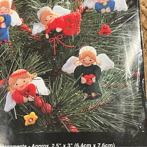 Vintage 1996 Bucilla Felt Appliqué Angels Set of 50 Ornaments Christmas Kit - Picture 5 of 13